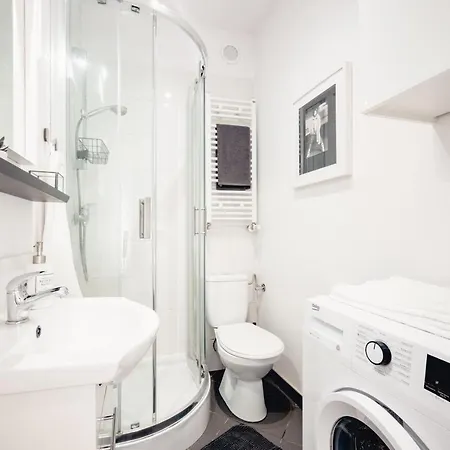 Pamiatkowa 11, 2 Rooms, Self Check In 24h Познань