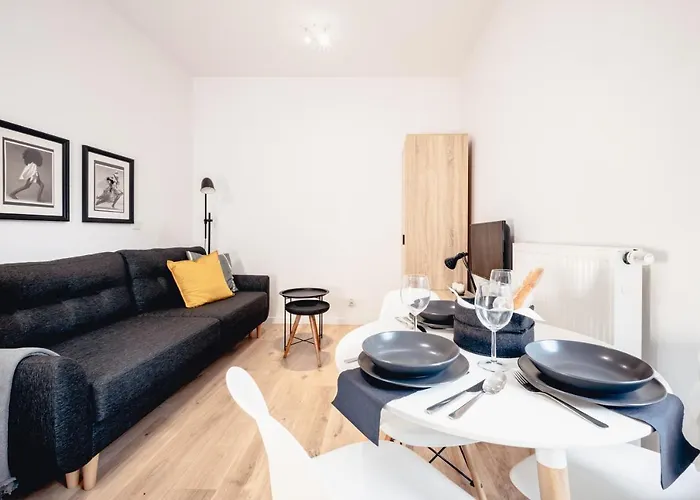 Apartment Pamiatkowa 11, 2 Rooms, Self Check In 24h *