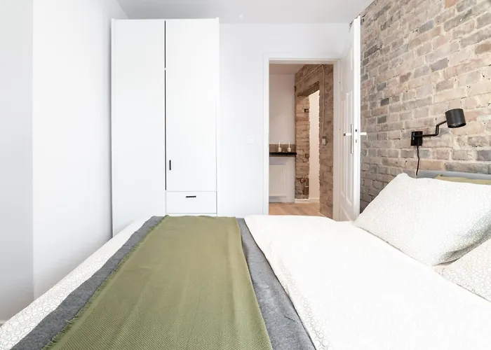 Pamiatkowa 11, 2 Rooms, Self Check In 24h Апартаменты