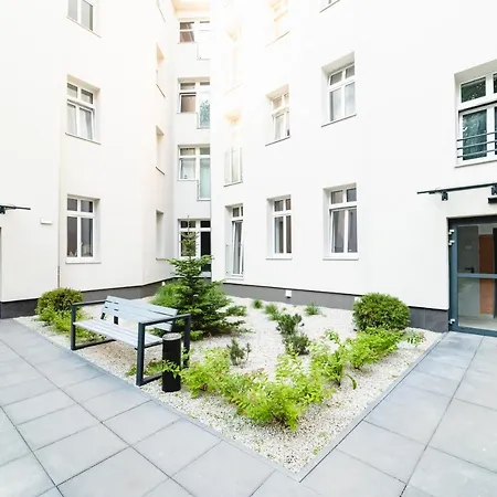 Pamiatkowa 11, 2 Rooms, Self Check In 24h