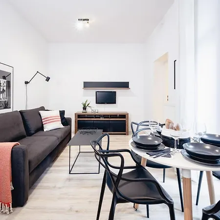 Pamiatkowa 11, 2 Rooms, Self Check In 24h *