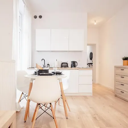 아파트 Pamiatkowa 11, 2 Rooms, Self Check In 24h 포즈난