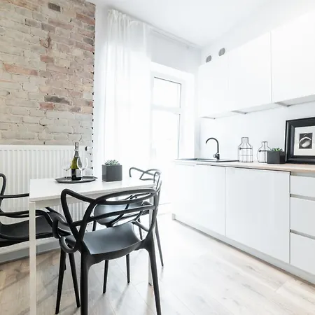 Pamiątkowa 11, 2 Rooms, Self Check In 24h Apartament *