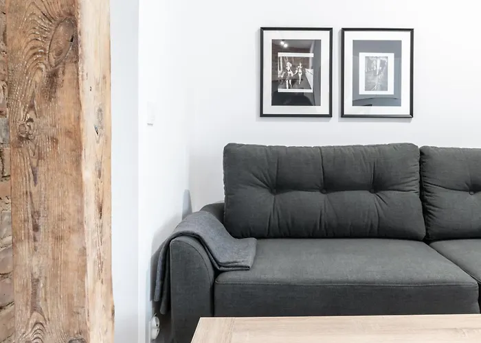 Daire Pamiatkowa 11, 2 Rooms, Self Check In 24h