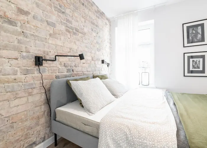 Pamiatkowa 11, 2 Rooms, Self Check In 24h Познань